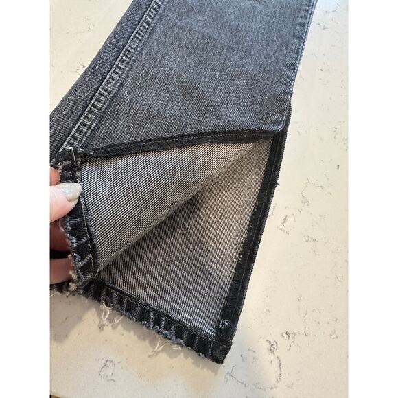 GRLFRND The Hailey Jeans - Picture 7 of 9